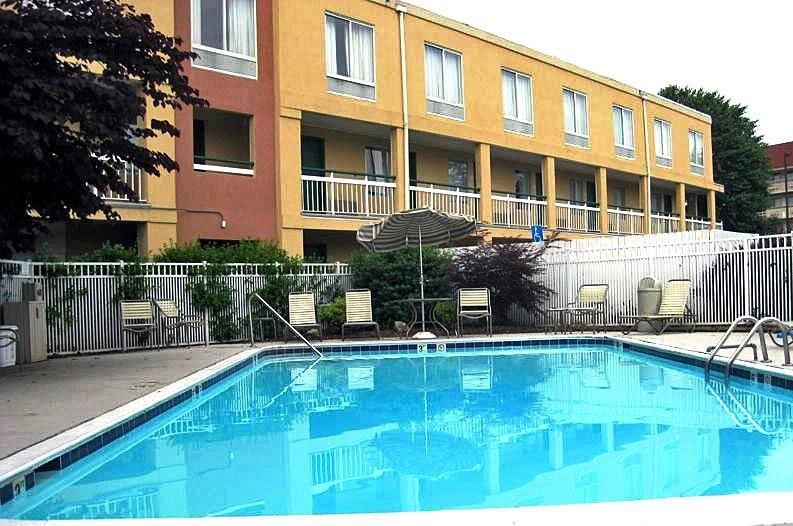 Econo Lodge Inn & Suites Johnson City Exteriér fotografie