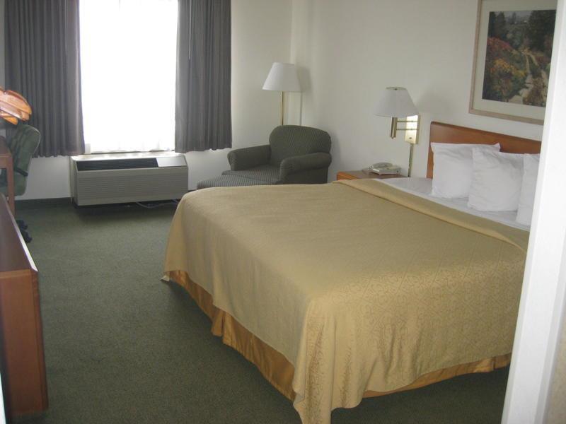 Econo Lodge Inn & Suites Johnson City Pokoj fotografie