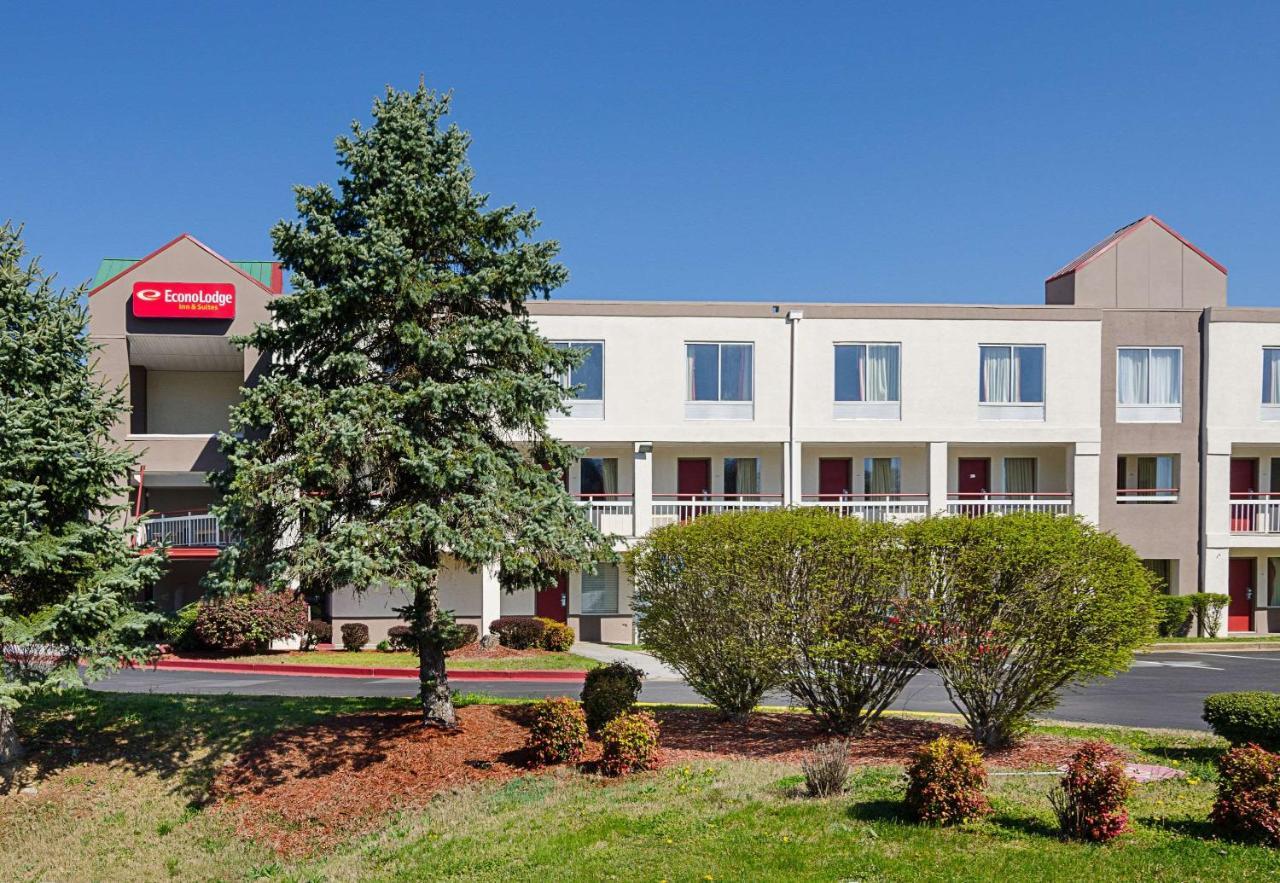 Econo Lodge Inn & Suites Johnson City Exteriér fotografie